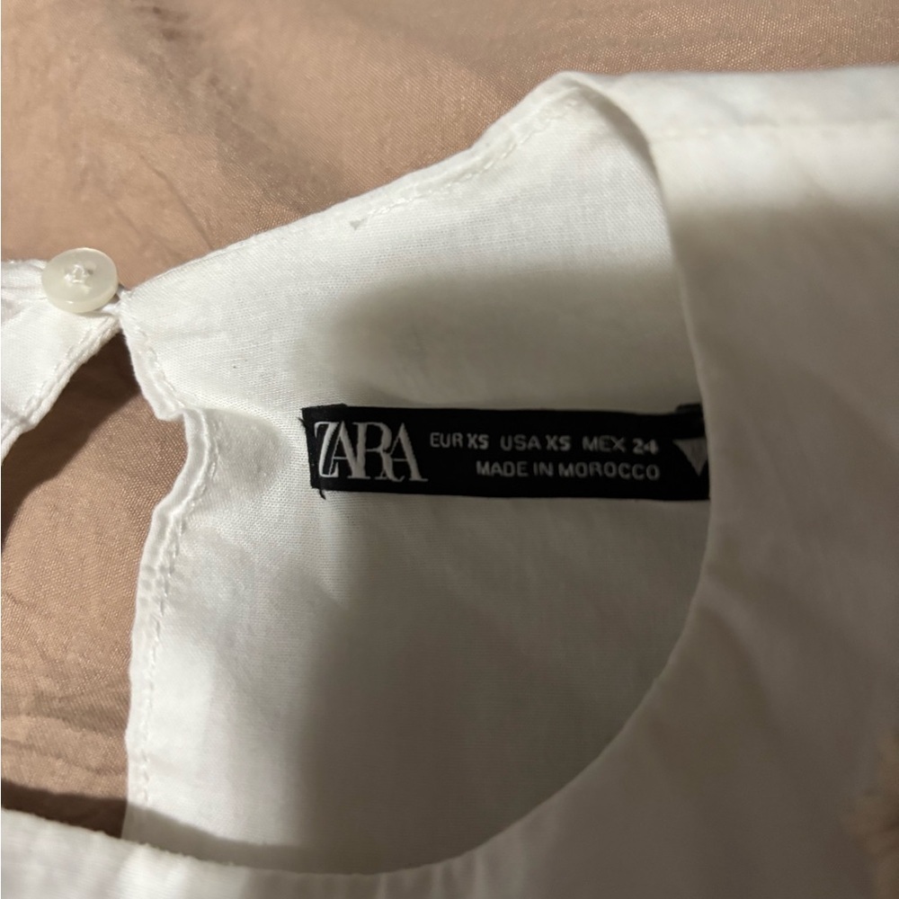 🛍Bundle sale🛍Zara White Crop Top with Chic Design xs - Picture 6 of 11